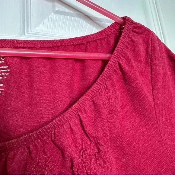 Joe Fresh T-Shirt Elastic Boat Neck Flowers Reddish Pink Size  Small - Picture 5 of 16
